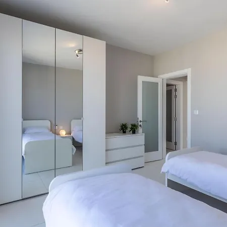 Luxury Penthouse In Swieqi With Heated Jacuzzi By Sf Homes Apartamento Is-Swieqi