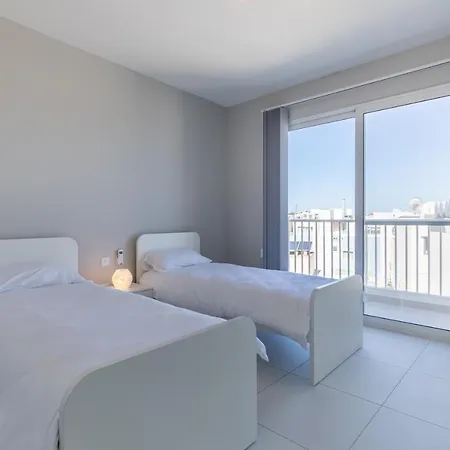 Luxury Penthouse In Swieqi With Heated Jacuzzi By Sf Homes Apartamento