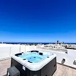 Luxury Penthouse In Swieqi With Heated Jacuzzi By Sf Homes * Is-Swieqi