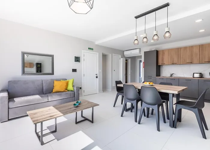 Luxury Penthouse In Swieqi With Heated Jacuzzi By Sf Homes Apartament *