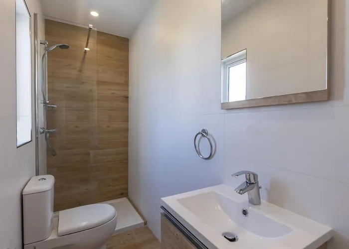 Luxury Penthouse In Swieqi With Heated Jacuzzi By Sf Homes Апартаменты Is-Swieqi