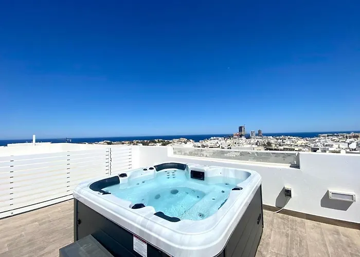 Luxury Penthouse In Swieqi With Heated Jacuzzi By Sf Homes
